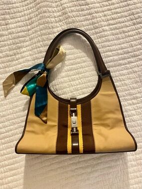 100% Authentic Gucci vintage Jackie shoulder bag
